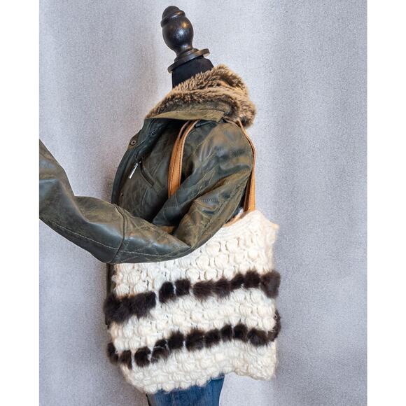 Y2K Knit Faux Fur Mid Size Shoulder Bag - Picture 1 of 7